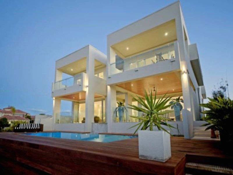 Hope Island QLD 4212