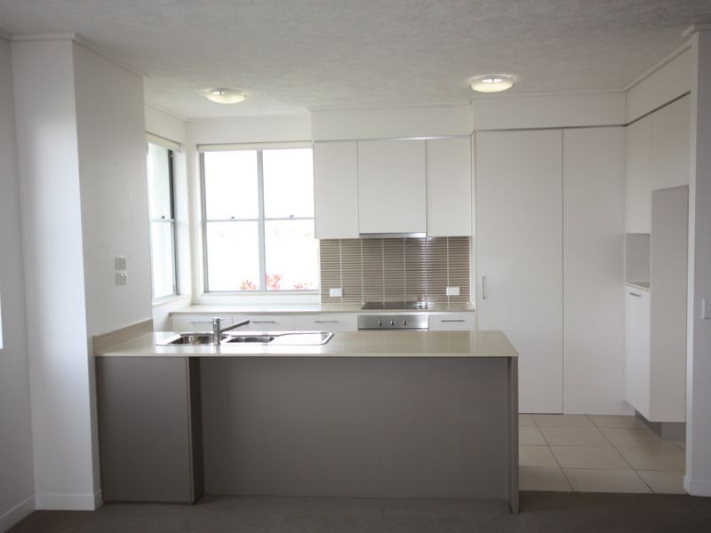 Unit 817 / Sickle Ave, Hope Island QLD 4212