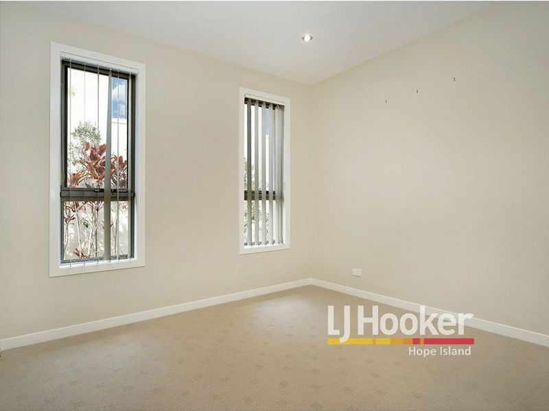 2804 Gracemere Cct North GRACEMERE ISLAND, Hope Island QLD 4212