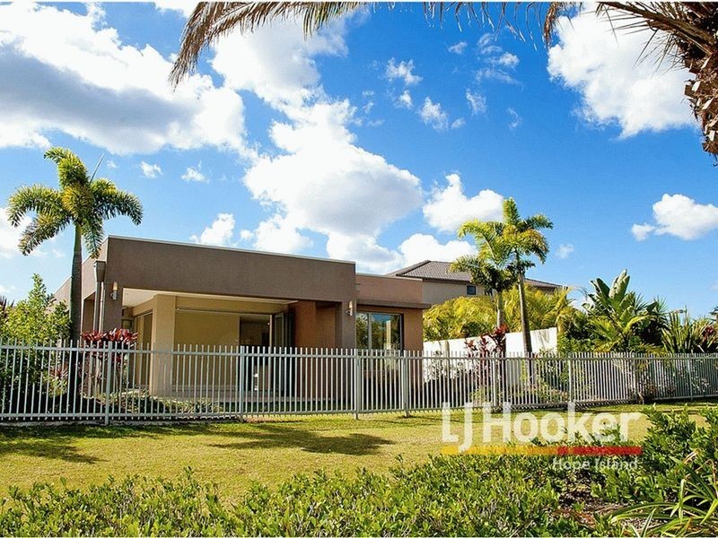 2804 Gracemere Cct North GRACEMERE ISLAND, Hope Island QLD 4212