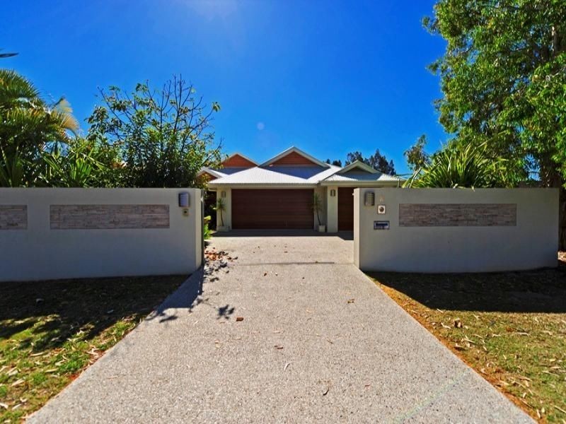 8 Saltwater Terrace, Helensvale QLD 4212
