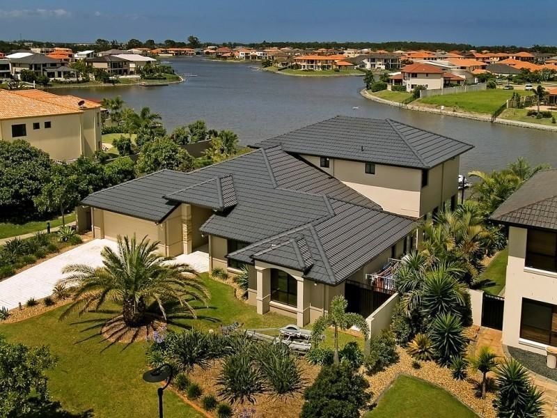 Hope Island QLD 4212