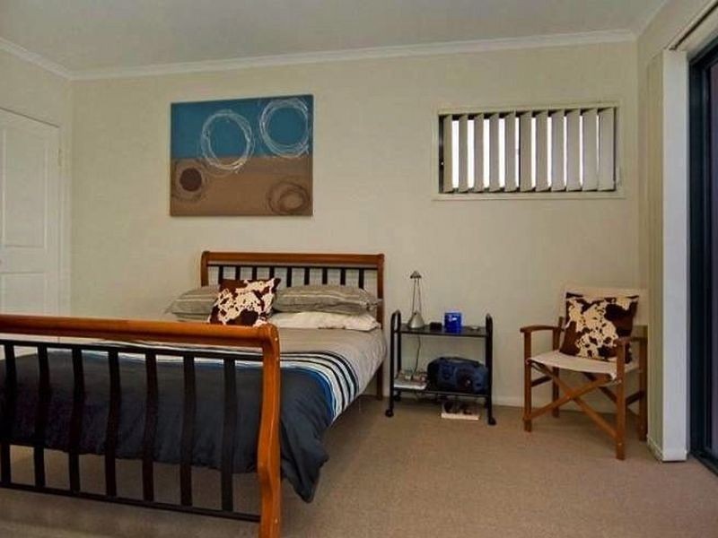 Hope Island QLD 4212