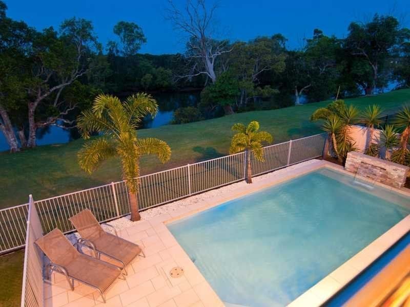 Hope Island QLD 4212