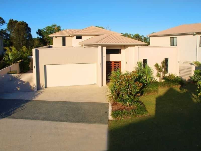 Hope Island QLD 4212