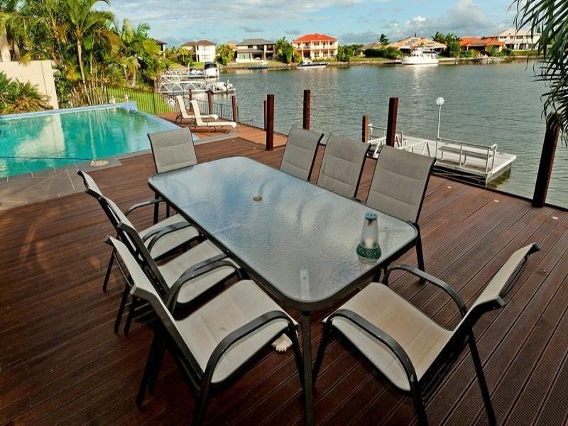 14 Windchimes Wy, Hope Island QLD 4212