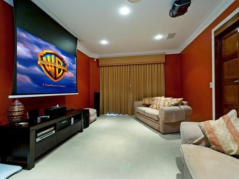 14 Windchimes Wy, Hope Island QLD 4212
