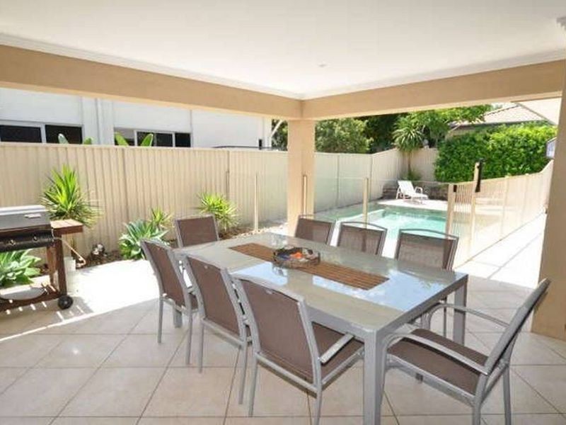 22 Southaven Drive, Helensvale QLD 4212