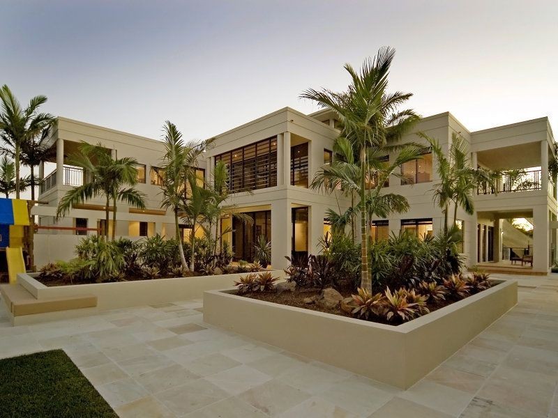 Hope Island QLD 4212