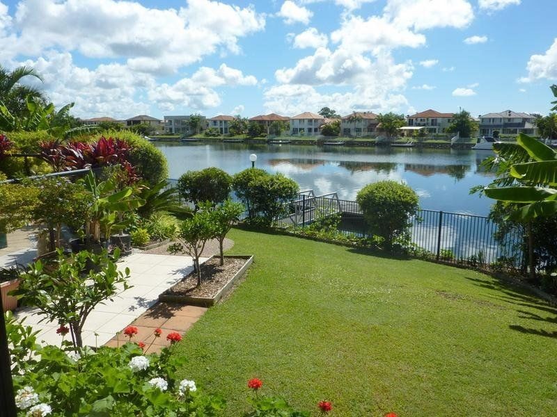 1 Windchimes Way OYSTER COVE, Hope Island QLD 4212