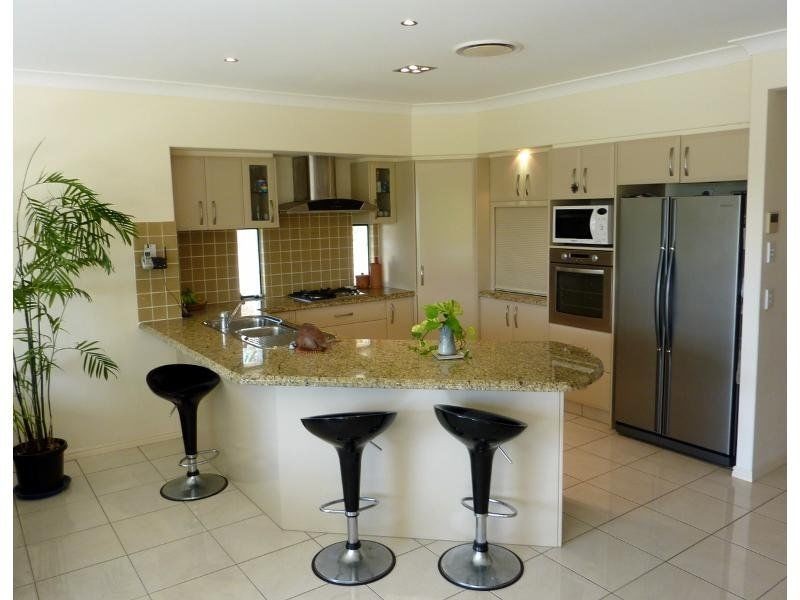 1 Windchimes Way OYSTER COVE, Hope Island QLD 4212