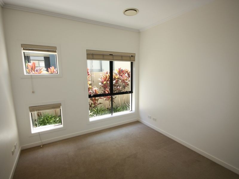 6138 Bolsena Circuit, Hope Island QLD 4212