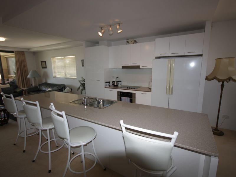 Hope Island QLD 4212