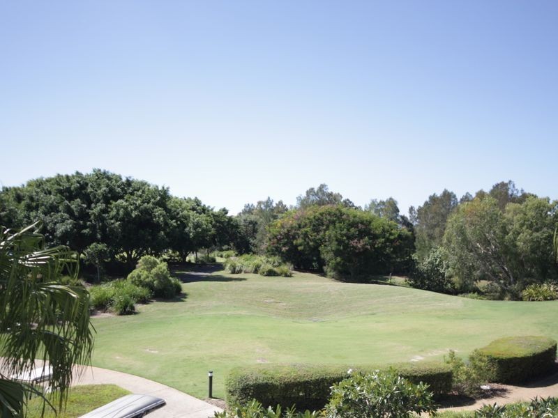 Hope Island QLD 4212