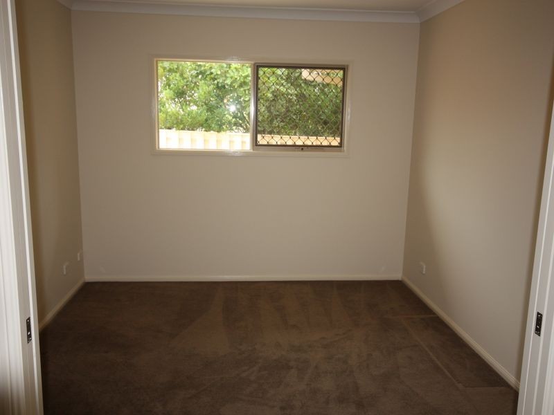 32 Regatta Ave, Oxenford QLD 4210