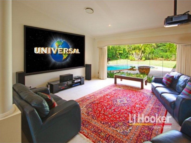 Hope Island QLD 4212