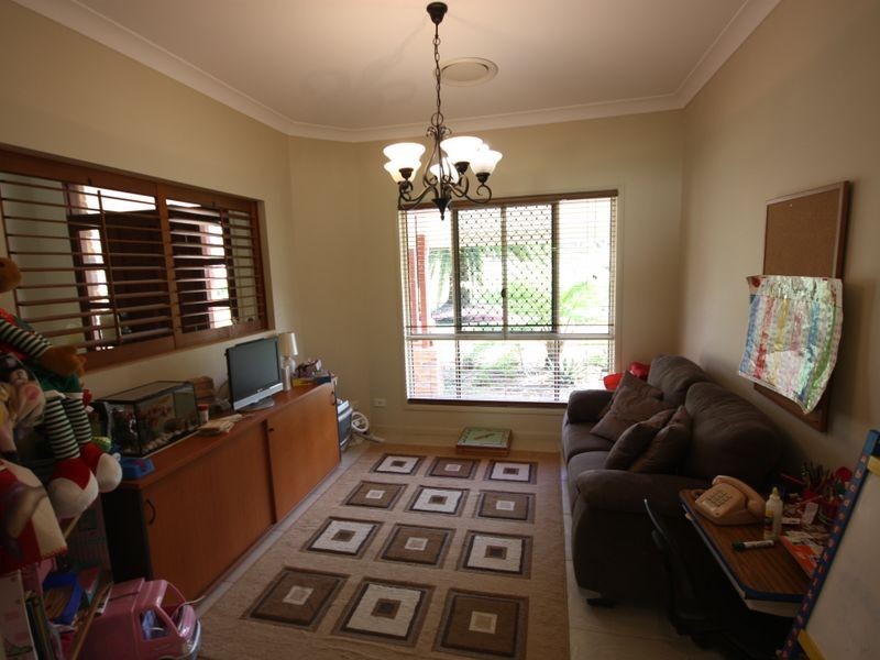 Maudsland QLD 4210