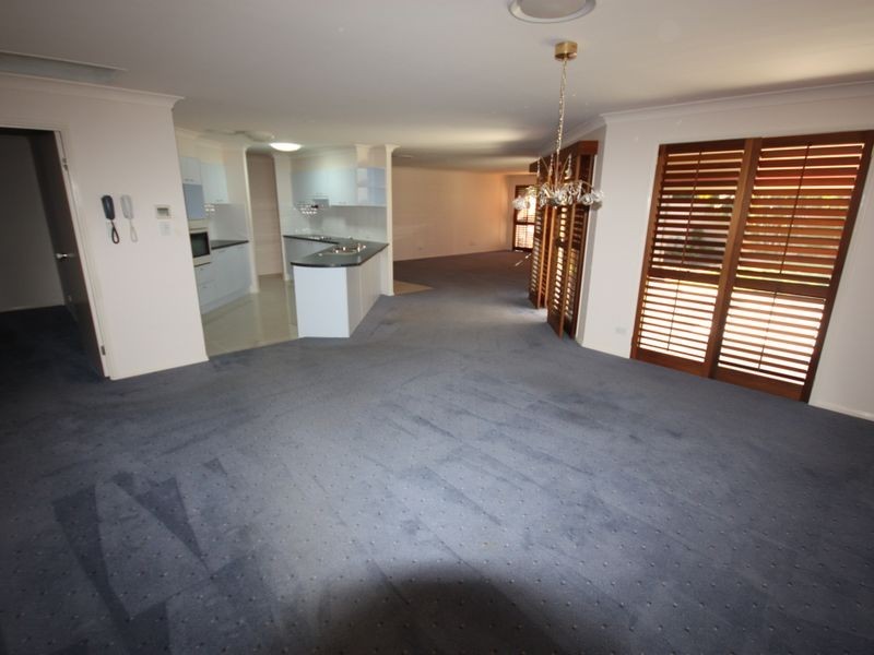 1635 Argyle Court, Hope Island QLD 4212