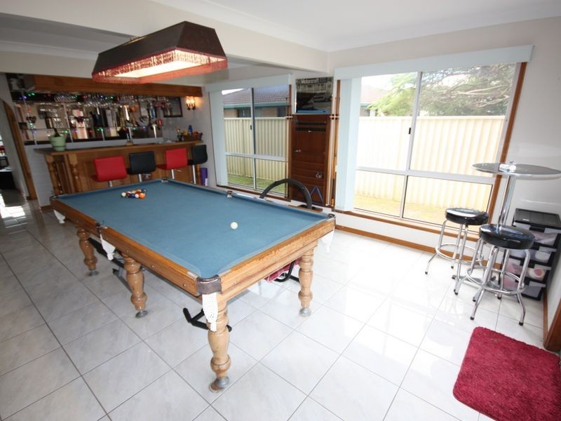 35 Esplanade, Jacobs Well QLD 4208