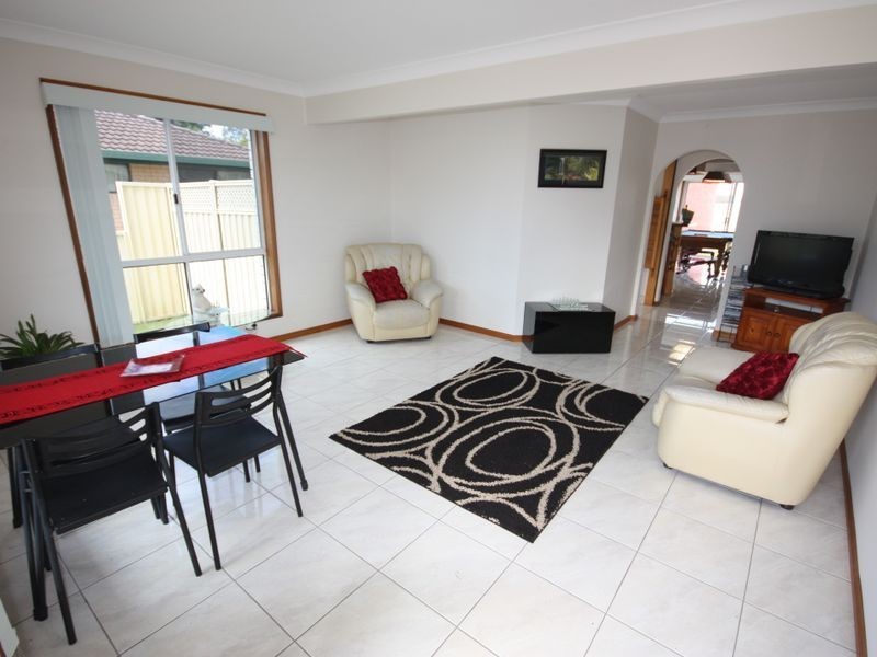 35 Esplanade, Jacobs Well QLD 4208