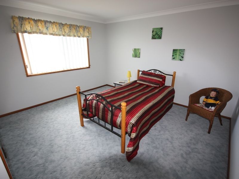 35 Esplanade, Jacobs Well QLD 4208