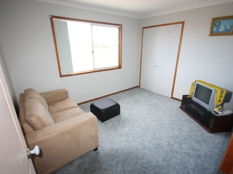 35 Esplanade, Jacobs Well QLD 4208