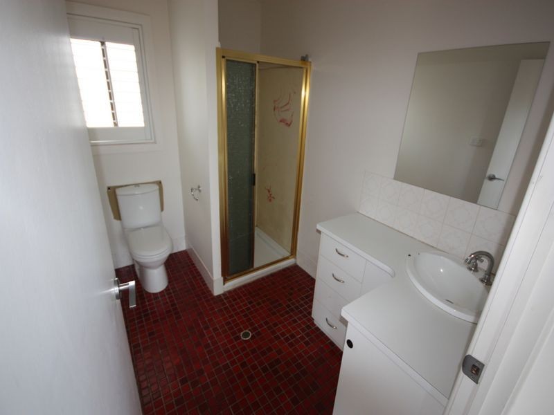 9 Nelson Avenue, Hope Island QLD 4212