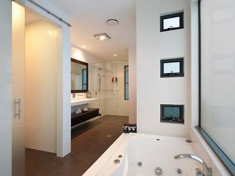 Hope Island QLD 4212