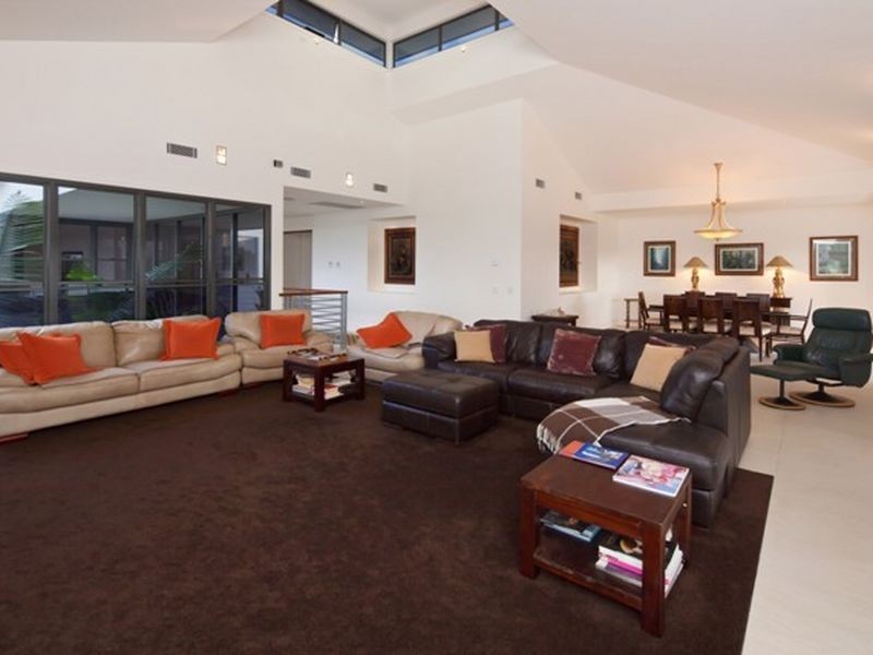 Hope Island QLD 4212