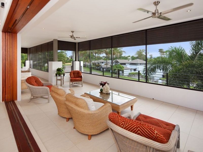 Hope Island QLD 4212