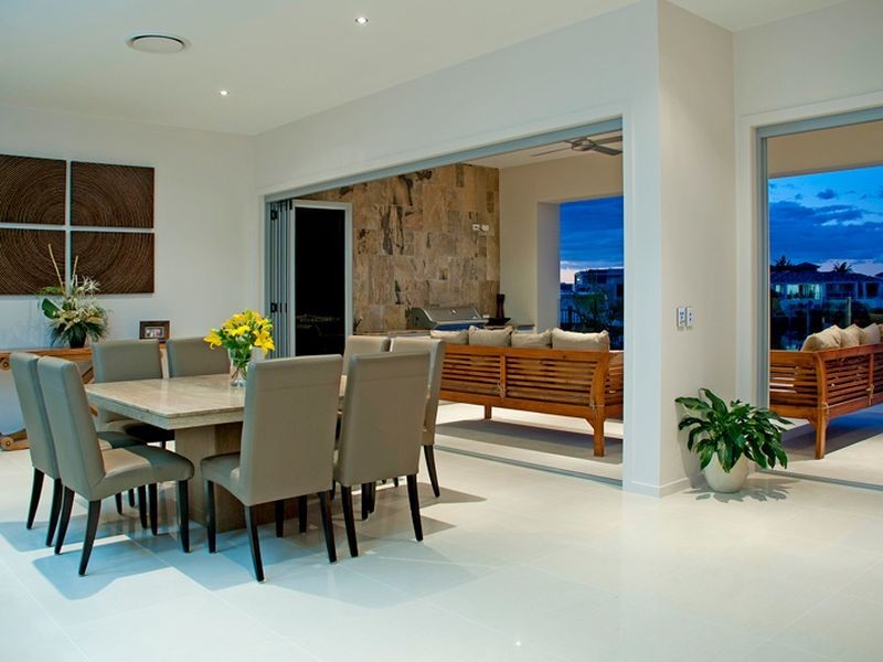 Hope Island QLD 4212