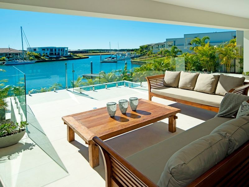 Hope Island QLD 4212