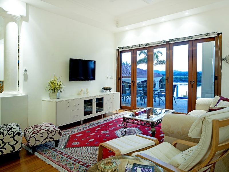3121 Riverleigh Drive, Hope Island QLD 4212