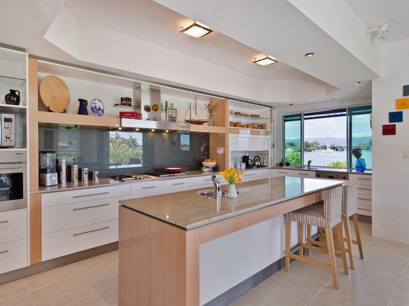 3129 Riverleigh Drive, Hope Island QLD 4212