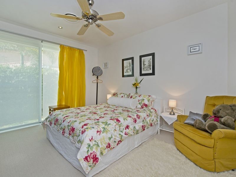 3129 Riverleigh Drive, Hope Island QLD 4212