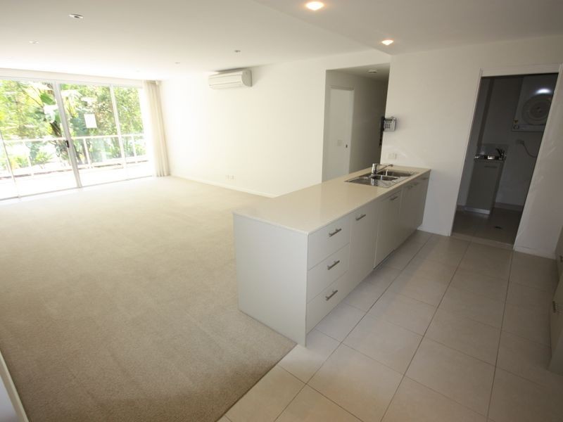 1107/2 Activa Way, Hope Island QLD 4212