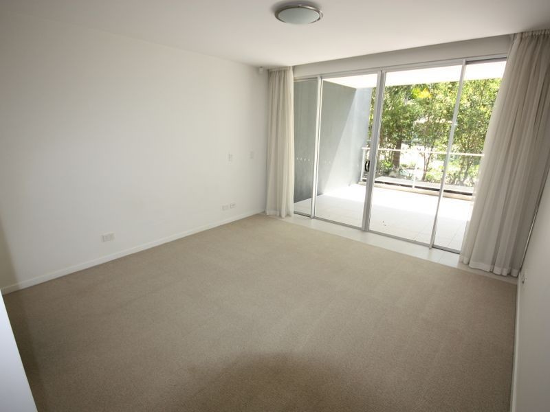 1107/2 Activa Way, Hope Island QLD 4212