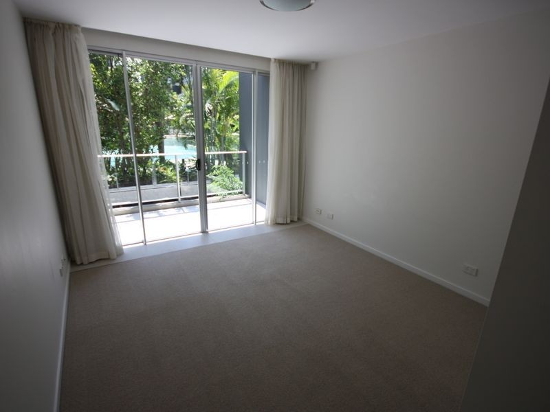 1107/2 Activa Way, Hope Island QLD 4212