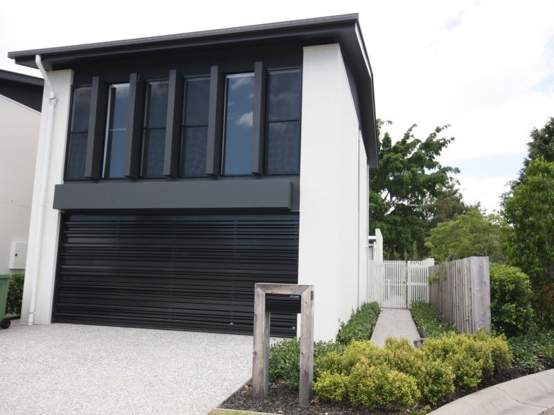 908 Medinah Avenue, Robina QLD 4226