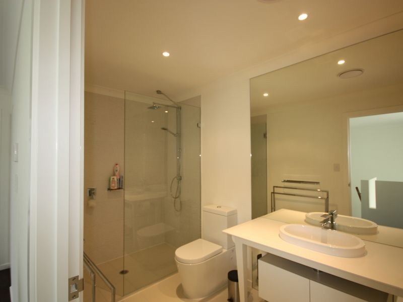 908 Medinah Avenue, Robina QLD 4226