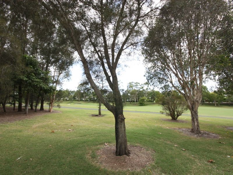 908 Medinah Avenue, Robina QLD 4226