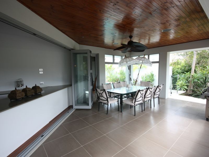 Hope Island QLD 4212