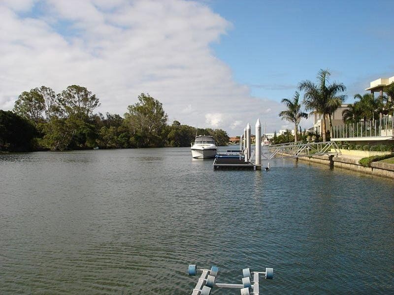 Hope Island QLD 4212