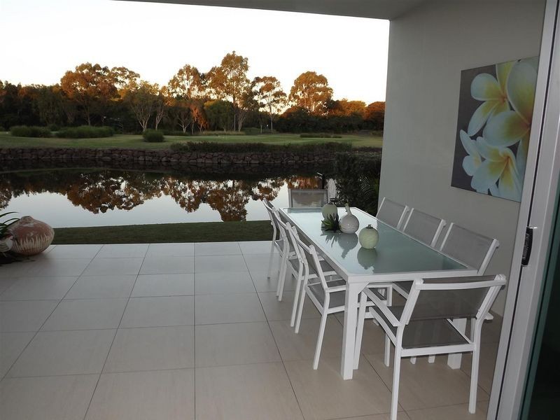 7511 Springfield drive, Hope Island QLD 4212