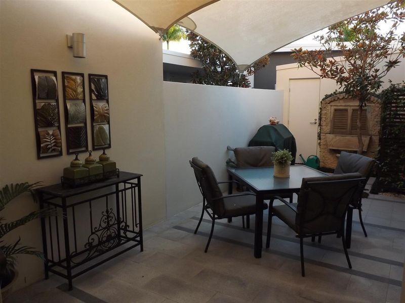 7511 Springfield drive, Hope Island QLD 4212