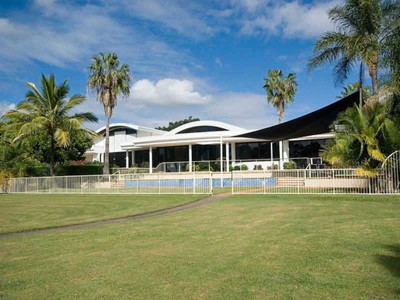 Hope Island QLD 4212