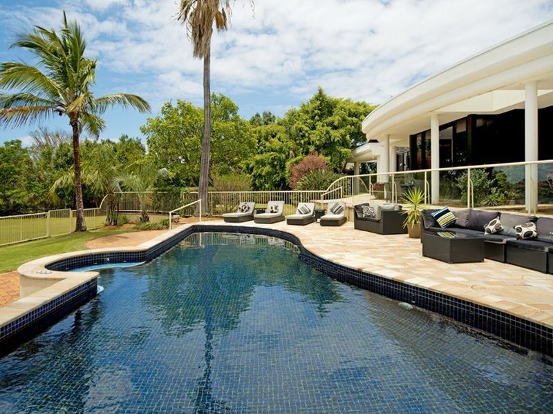 Hope Island QLD 4212