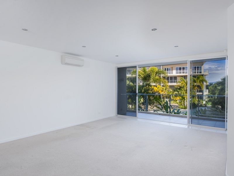 1209/2 Activa Way, Hope Island QLD 4212