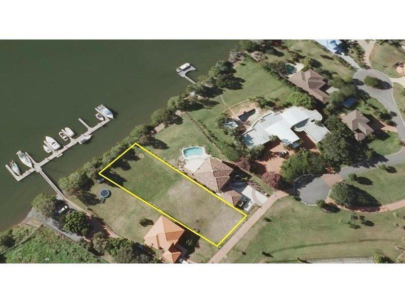 9 River Cove Drive, Hope Island QLD 4212