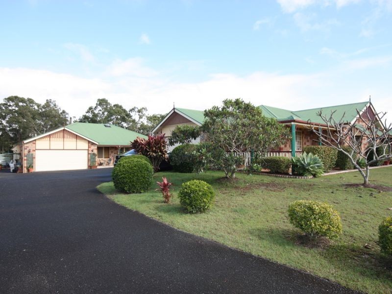 70 Rivertree Avenue, Helensvale QLD 4212